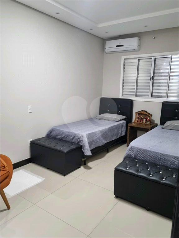 Casa de Condomínio à venda com 3 quartos, 300m² - Foto 7
