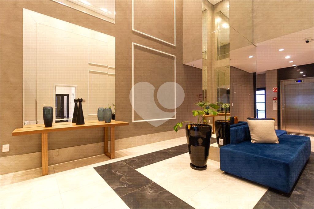 APARTAMENTO em MOEMA