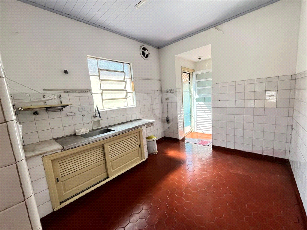 Casa à venda com 3 quartos, 94m² - Foto 27