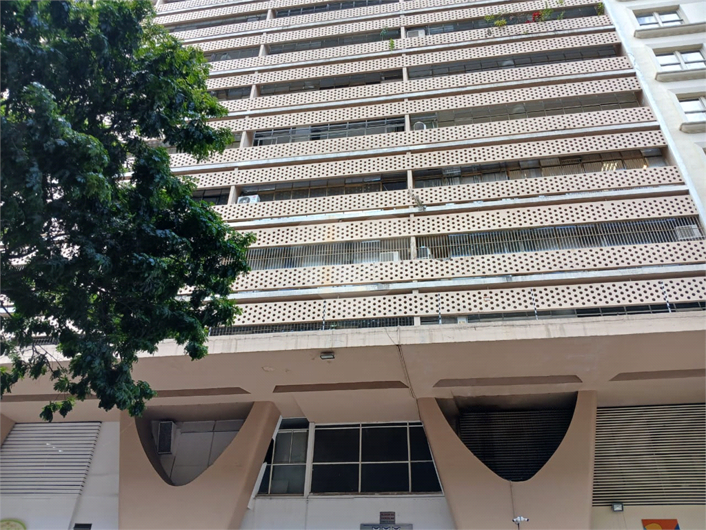 Sala comercial na  República,com varanda.,45 m² .