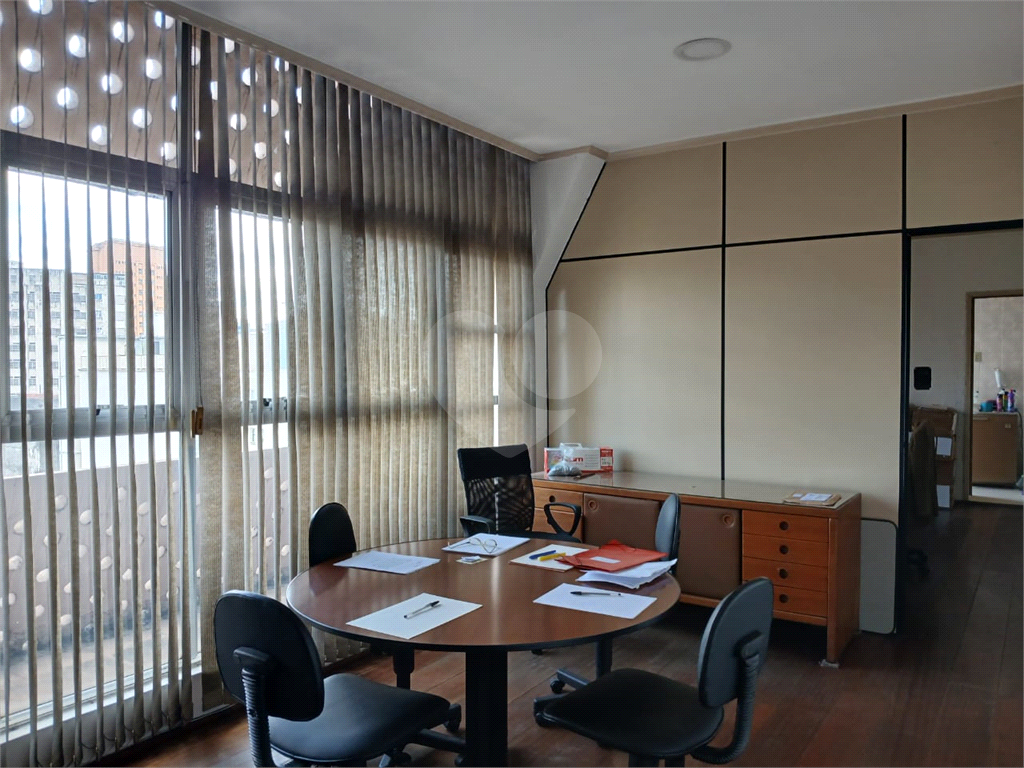 Sala comercial na  República,com varanda.,45 m² .