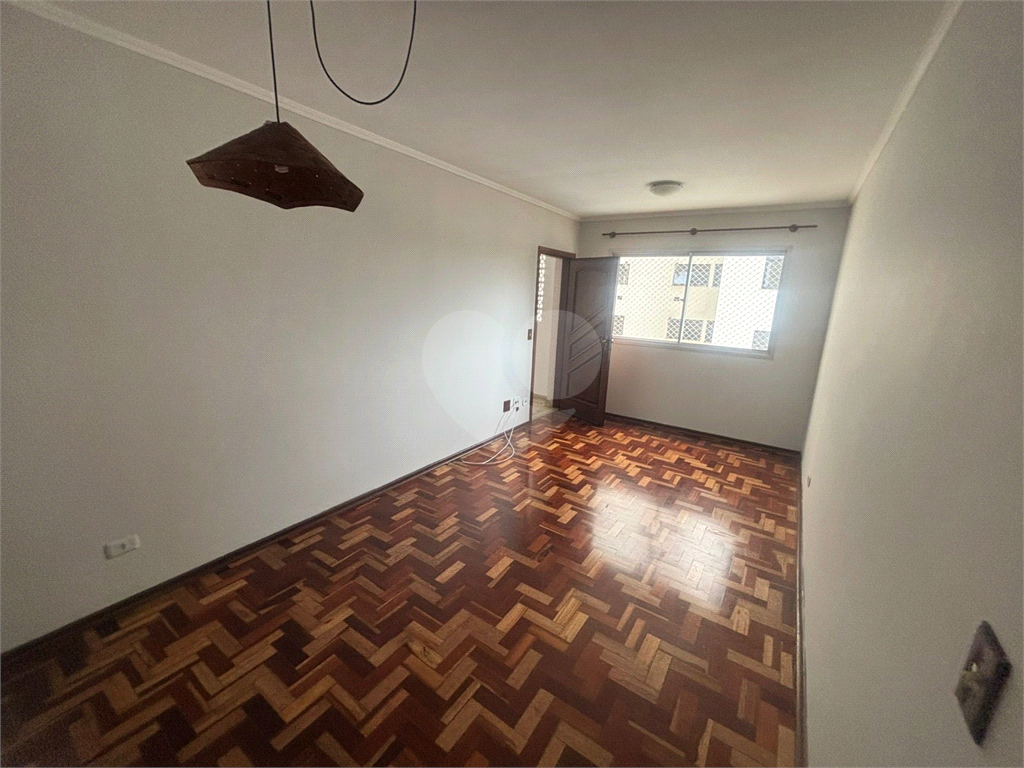 APARTAMENTO em SANTANA