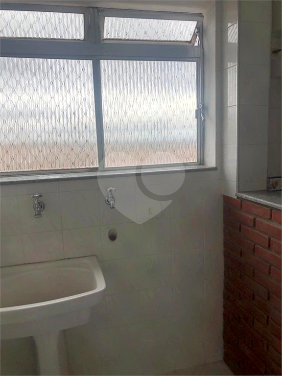 APARTAMENTO em SANTANA