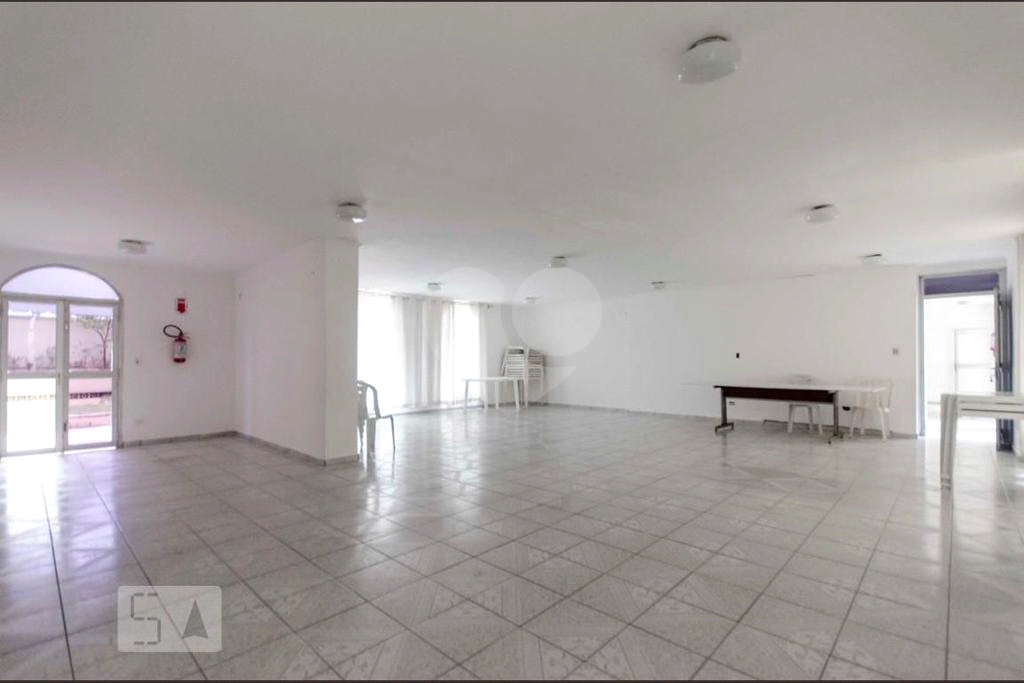APARTAMENTO em SANTANA