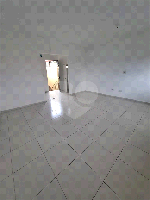 Casa à venda com 2 quartos, 150m² - Foto 18