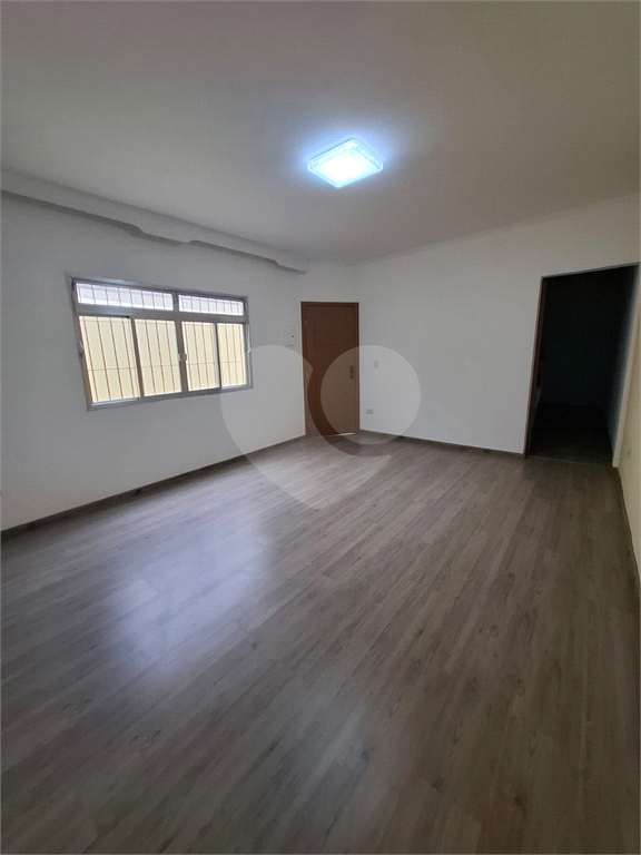 Casa à venda com 2 quartos, 150m² - Foto 4