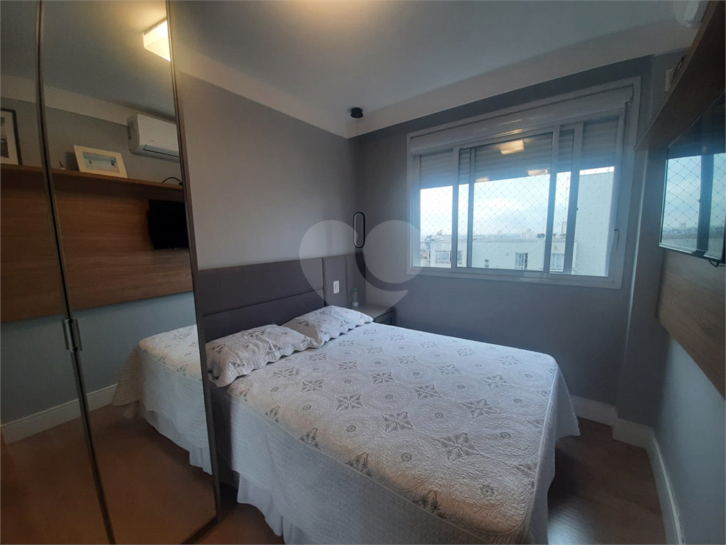 Apartamento à venda com 2 quartos, 60m² - Foto 35