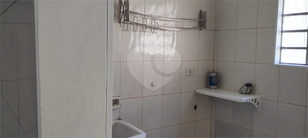 Vende-se:  Sobrado, 100m², dois quartos e duas vagas, na Vila Nova Mazzei!