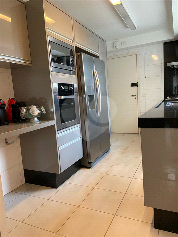 Apartamento amplo de 143 m² na Vila Mariana