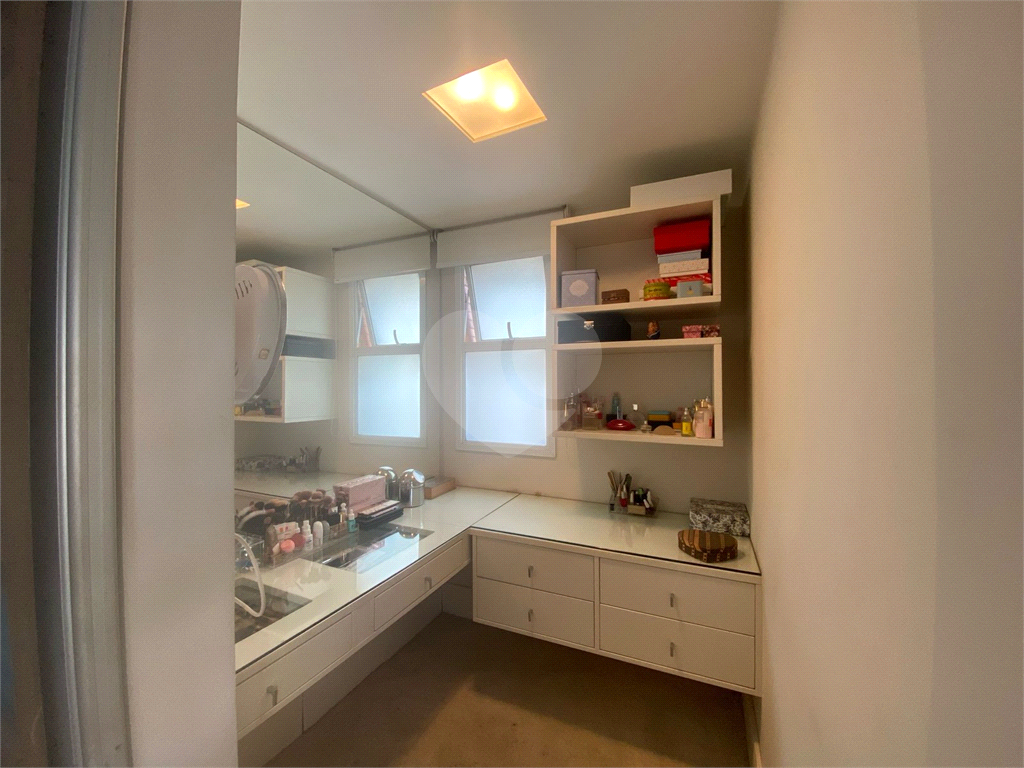 Apartamento amplo de 143 m² na Vila Mariana