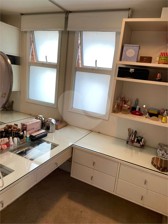 Apartamento amplo de 143 m² na Vila Mariana