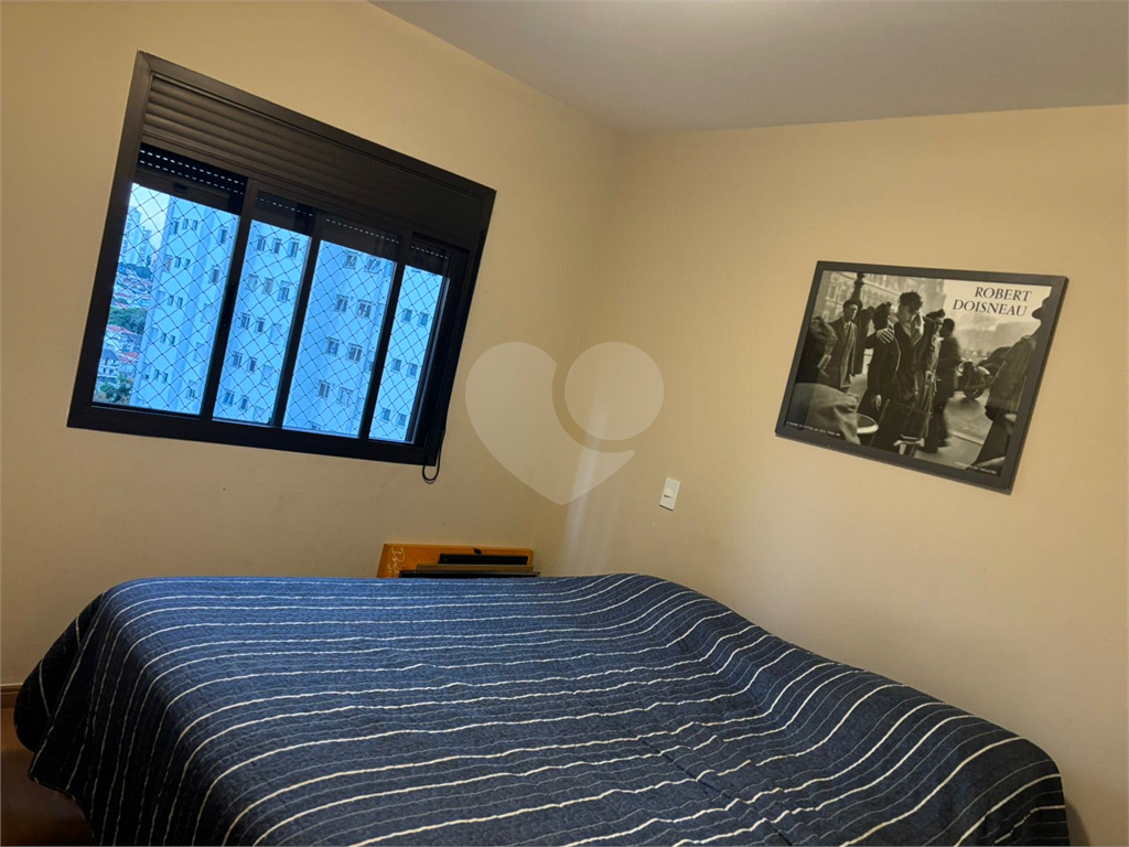 Apartamento na Chácara Klabin com 3 quartos sendo 1 suíte - lazer - 2 vagas demarcadas