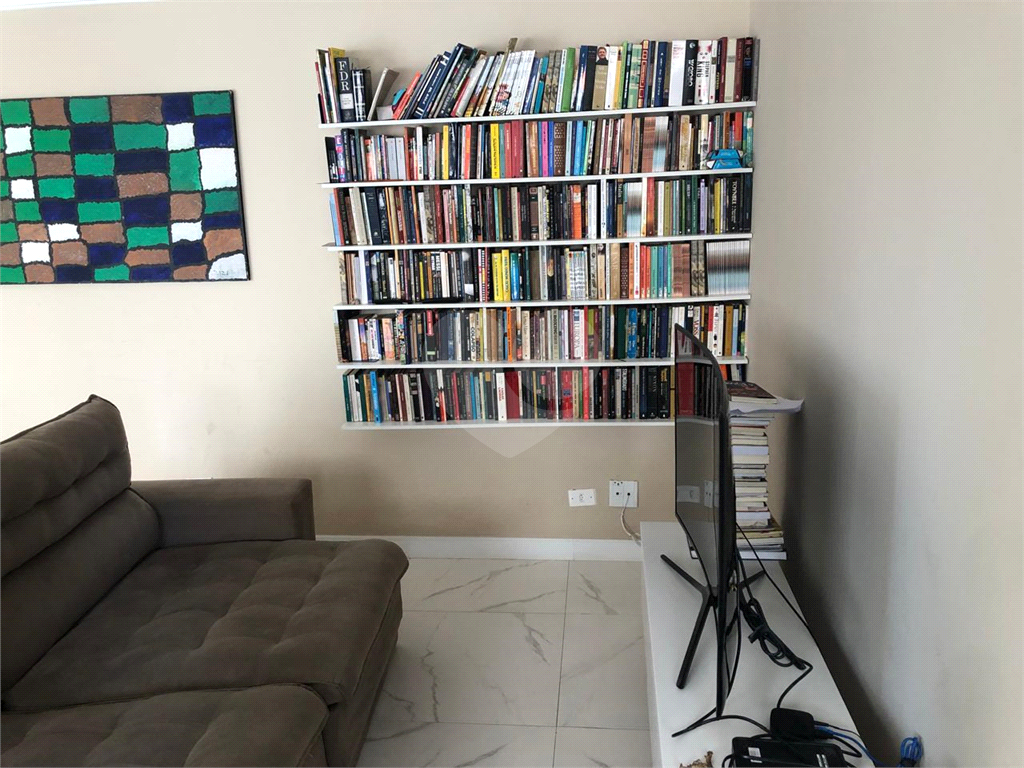 Apartamento na Chácara Klabin com 3 quartos sendo 1 suíte - lazer - 2 vagas demarcadas