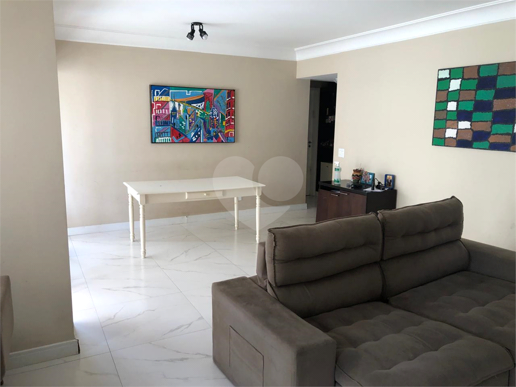 Apartamento na Chácara Klabin com 3 quartos sendo 1 suíte - lazer - 2 vagas demarcadas