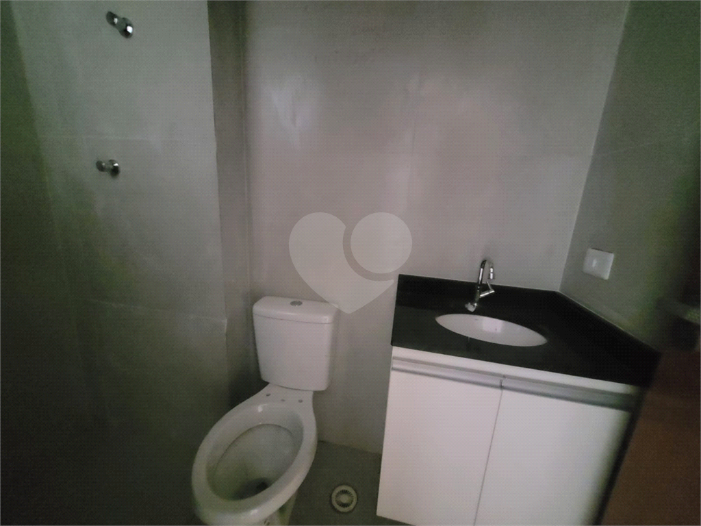 APARTAMENTO em PENHA