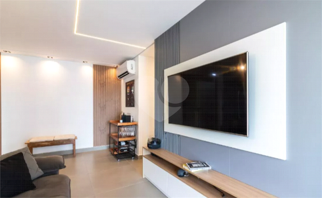 APARTAMENTO em TUCURUVI