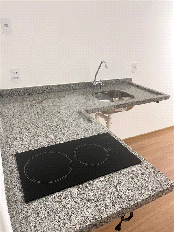 STUDIO em SANTA CECÍLIA