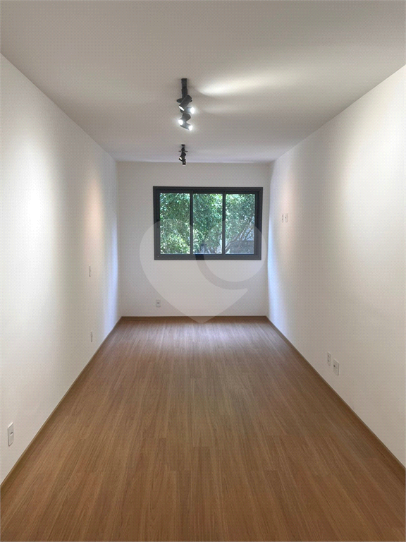 STUDIO em SANTA CECÍLIA