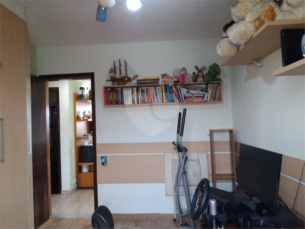 APARTAMENTO em VILA FORMOSA