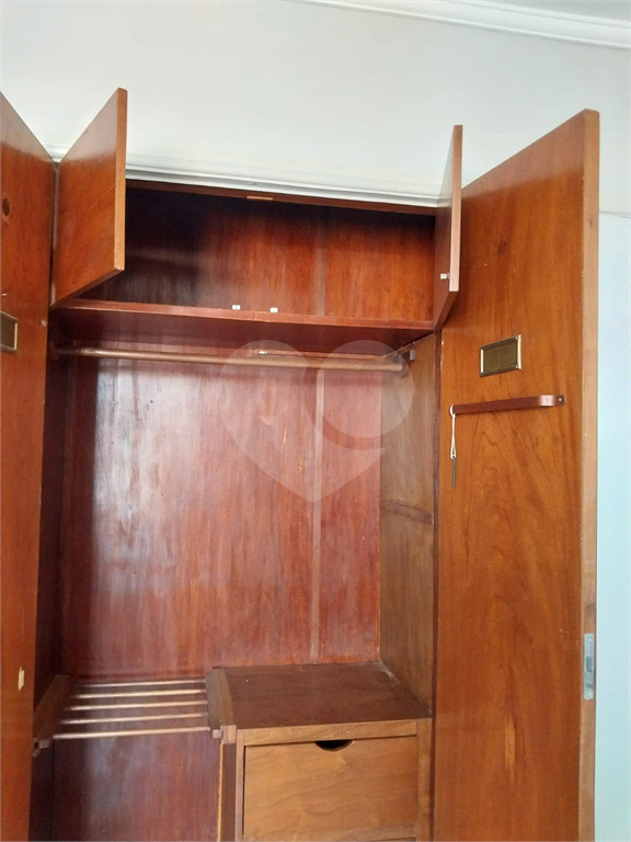 APARTAMENTO em TATUAPÉ
