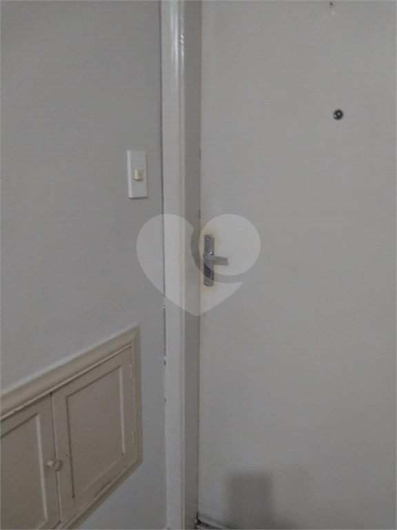 APARTAMENTO em TATUAPÉ