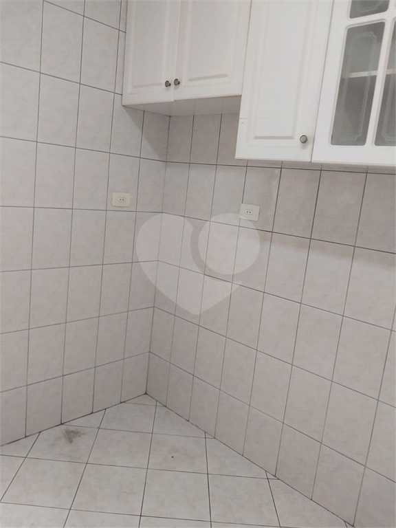 APARTAMENTO em TATUAPÉ