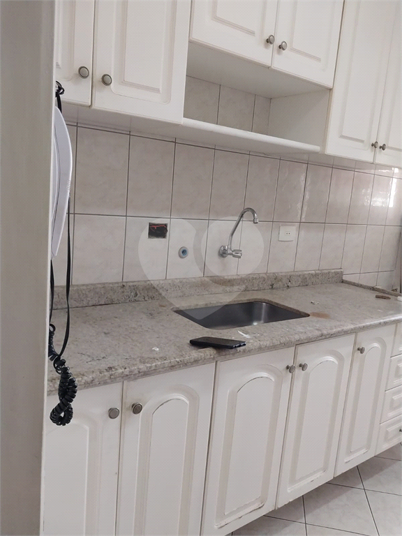 APARTAMENTO em TATUAPÉ