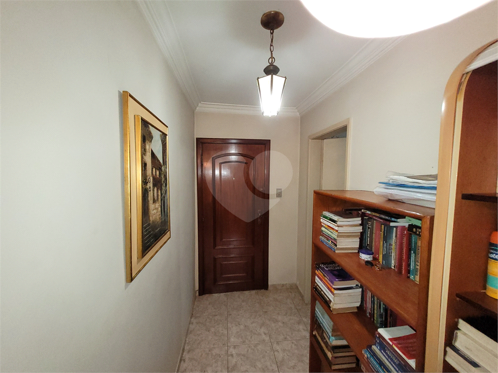 APARTAMENTO em PINHEIROS
