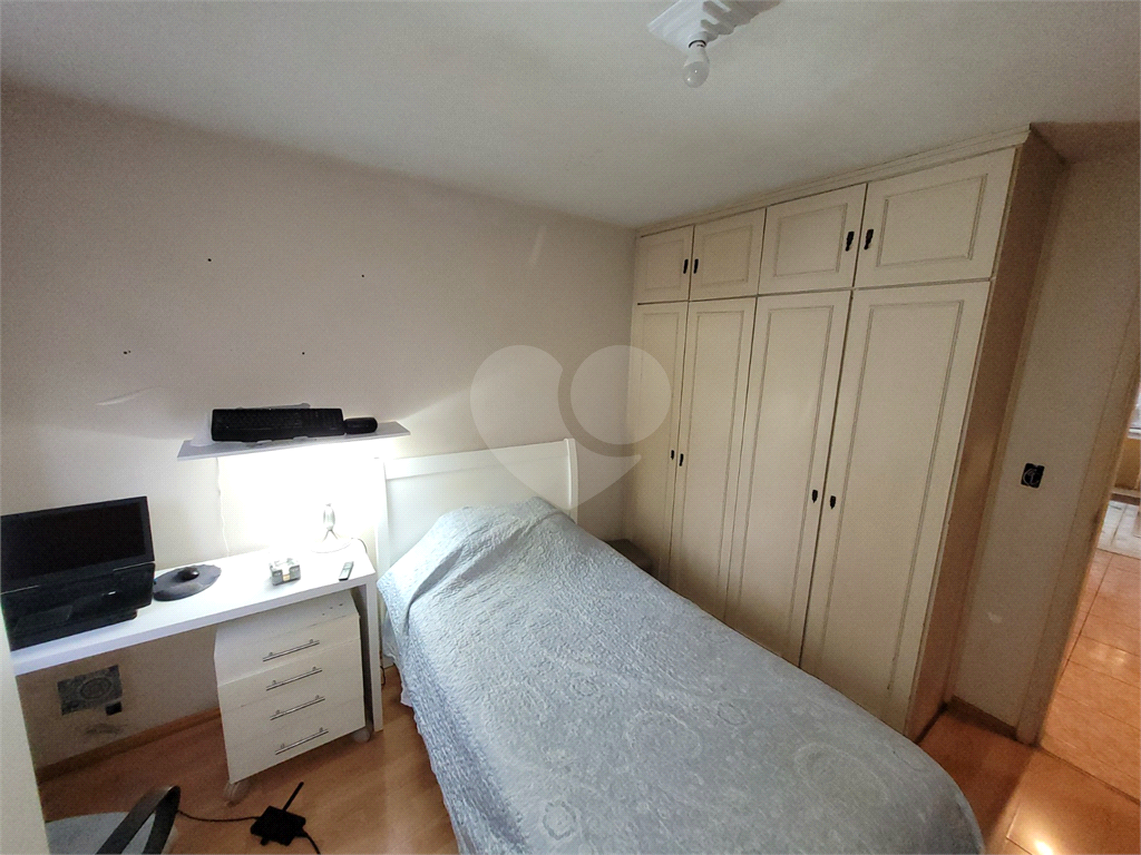 APARTAMENTO em PINHEIROS