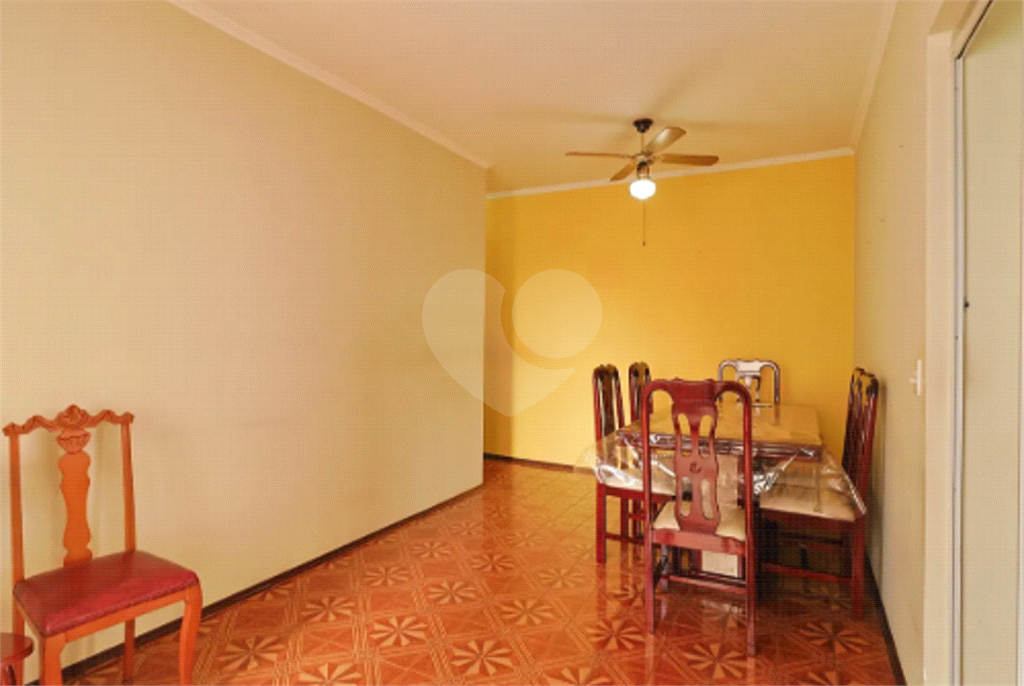 APARTAMENTO em GOPOÚVA