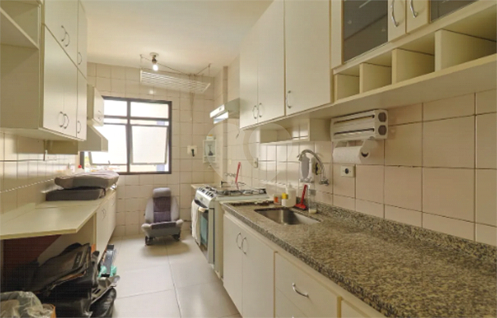 APARTAMENTO em GOPOÚVA