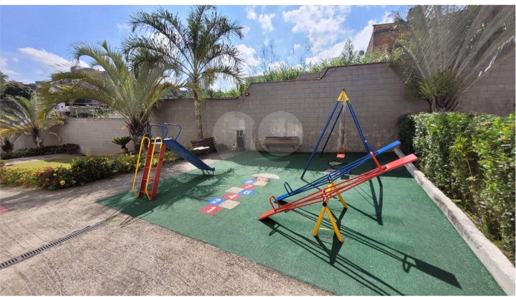APARTAMENTO em LIMÃO