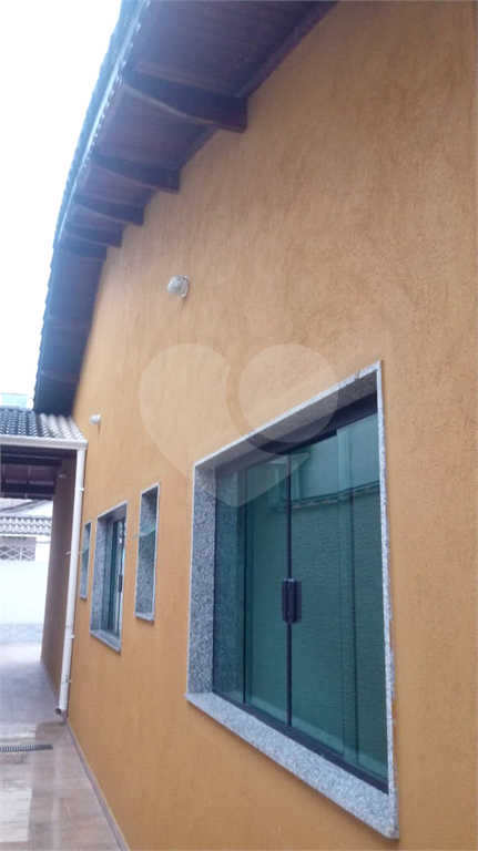 Casa - Guarulhos - 4 Quartos / Dormitórios - 5 Vagas - Venda / Compra - Edícula