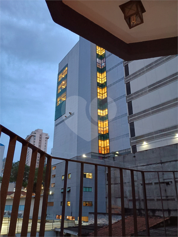 APARTAMENTO em BELA VISTA