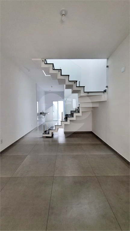 Sobrado Novo à Venda |3 Quartos ( 1 Suíte) | 3 Banheiros| 2 Vagas| Vila Medeiros