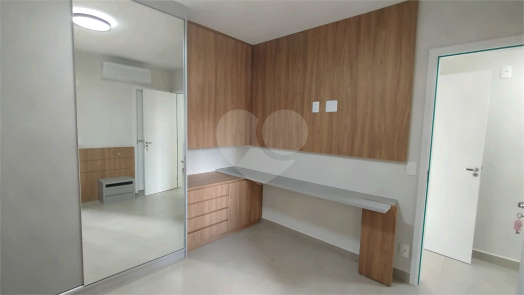 Apartamento para alugar com 3 quartos, 127m² - Foto 33