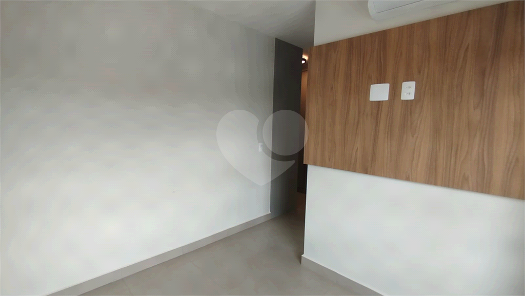 Apartamento para alugar com 3 quartos, 127m² - Foto 22