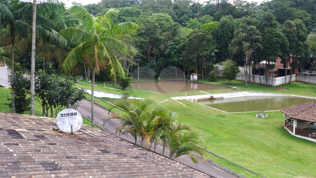Excepcional Chácara à venda com rampa de acesso para barcos e jet skis para a Represa Billings 