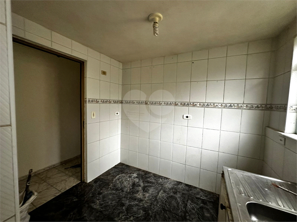 Apartamento à venda com 2 quartos, 50m² - Foto 8