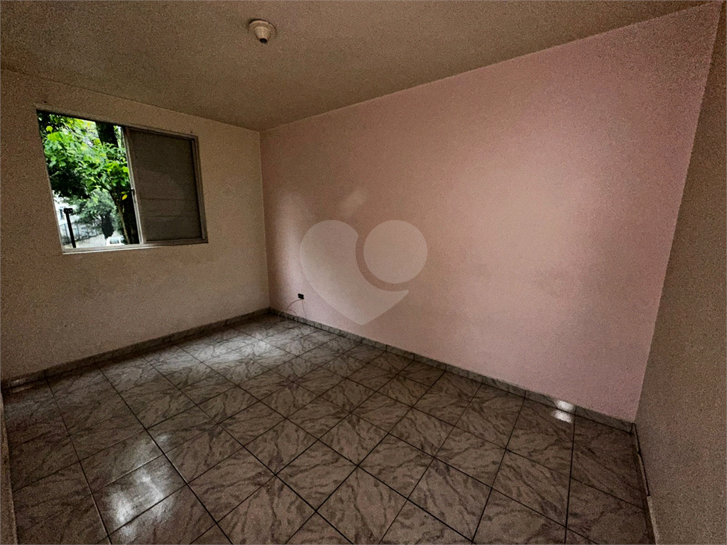 Apartamento à venda com 2 quartos, 50m² - Foto 14