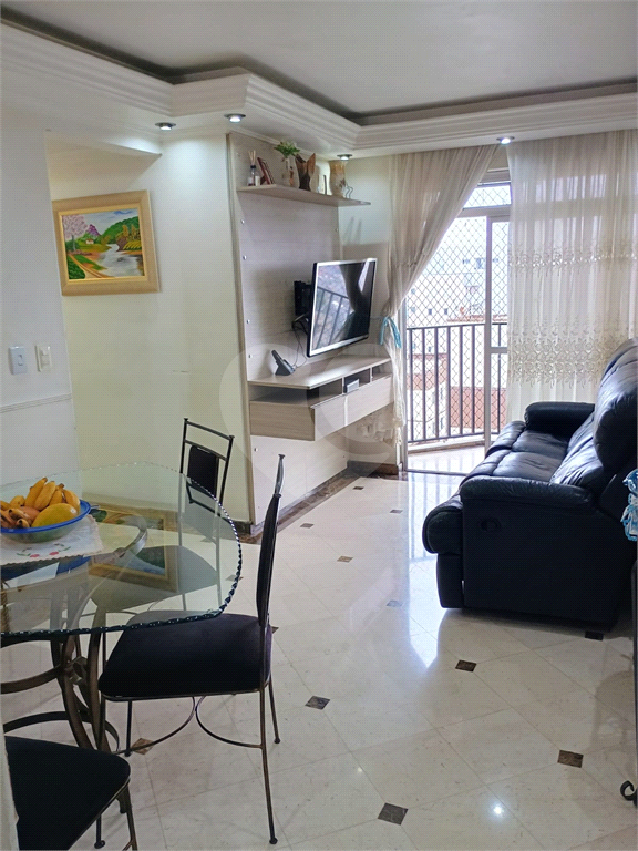 Apartamento à venda com 3 quartos, 65m² - Foto 7