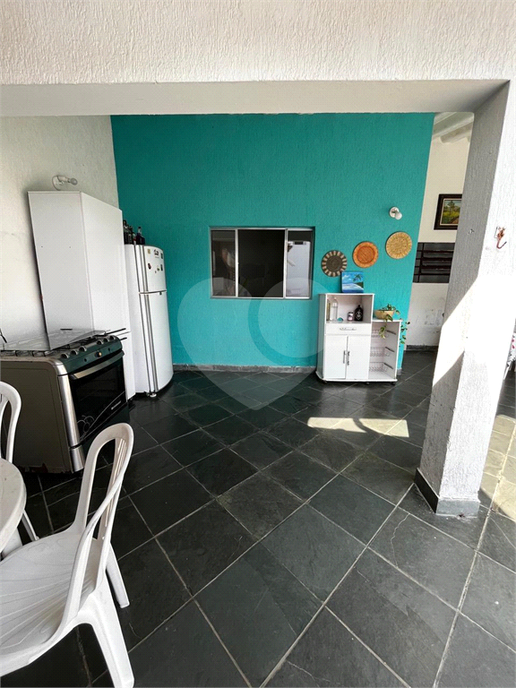 Maravilhosa casa à 300metros da praia.
