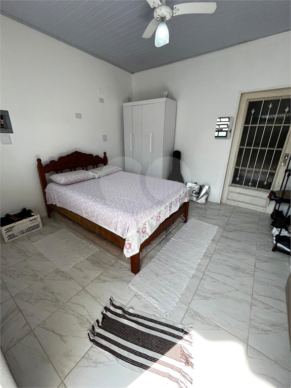 Maravilhosa casa à 300metros da praia.
