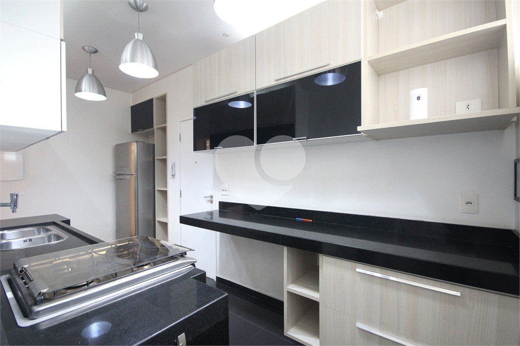 Apartamento de 130m² reformado localizado no coração do Itaim Bibi 