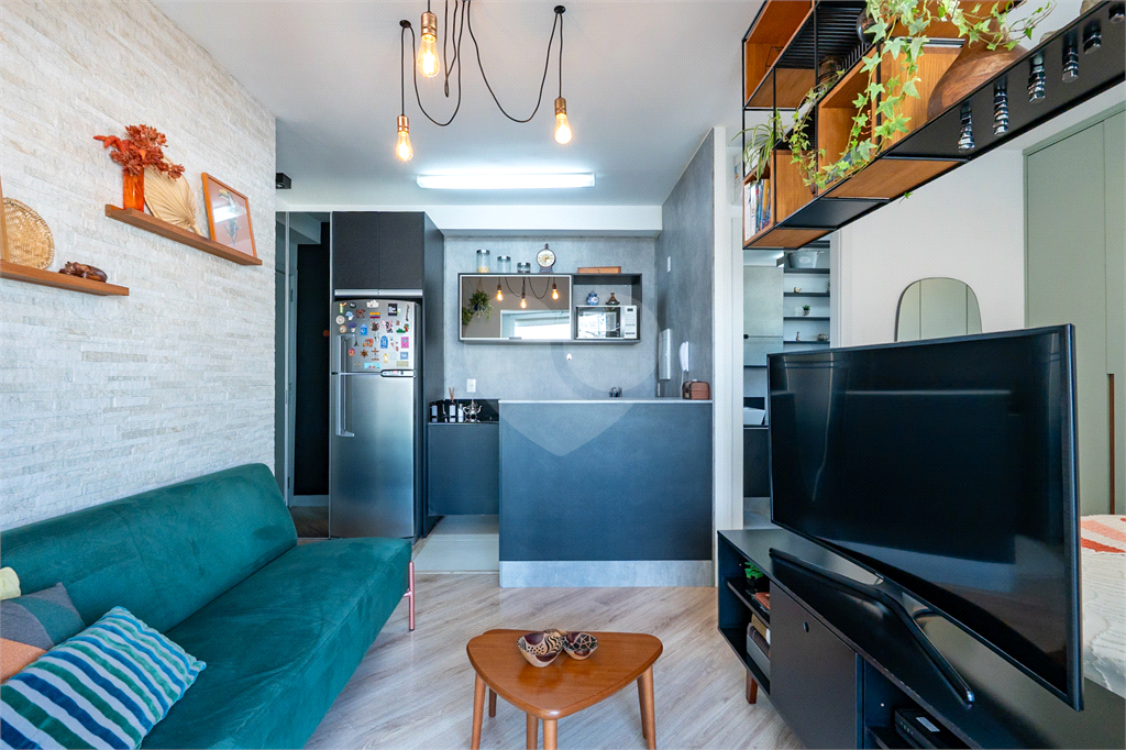O Studio com 36 m2 com 1 dormitório e vaga de garagem.