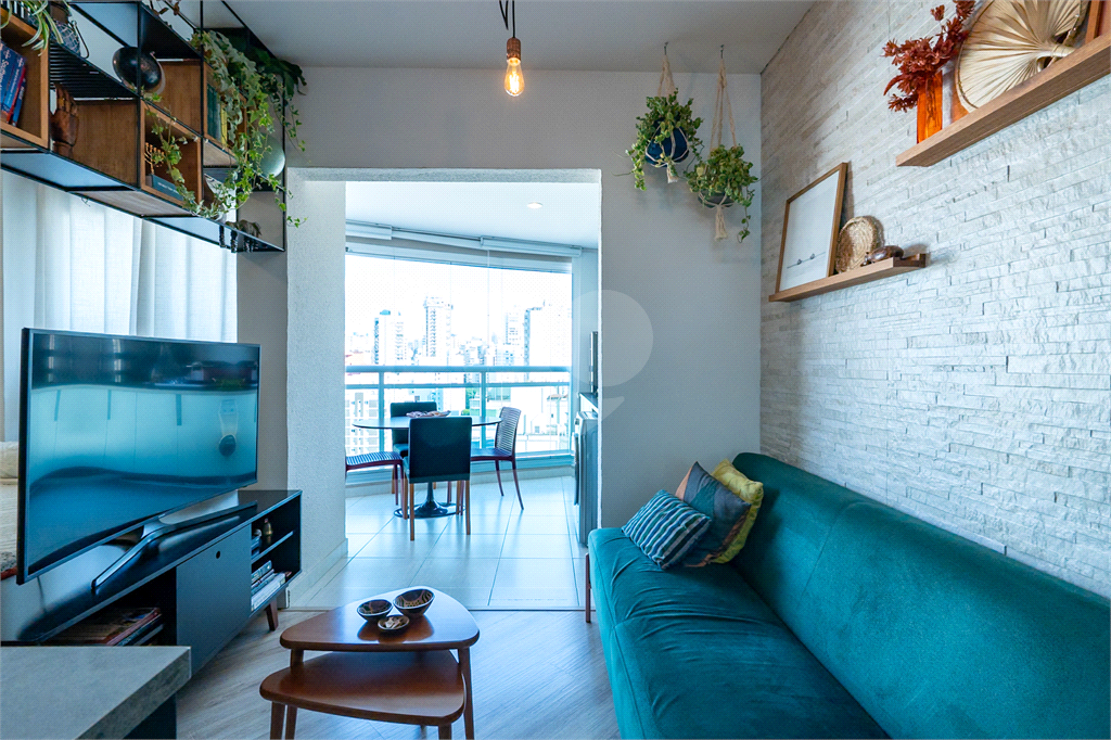 O Studio com 36 m2 com 1 dormitório e vaga de garagem.
