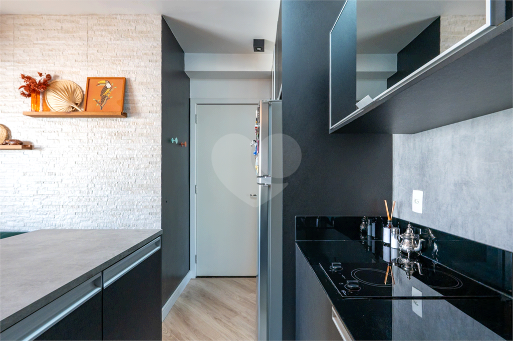 O Studio com 36 m2 com 1 dormitório e vaga de garagem.