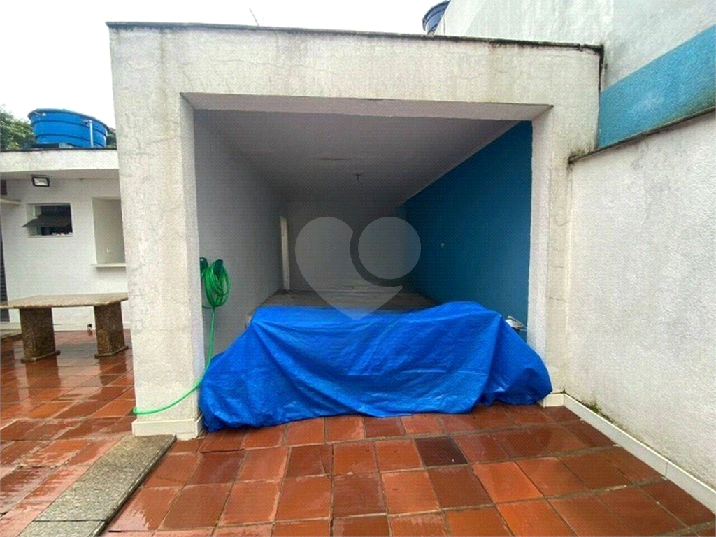 Sobrado 3 Suítes próximo ao parque do carmo
