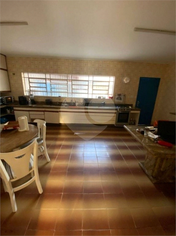 Sobrado 3 Suítes próximo ao parque do carmo