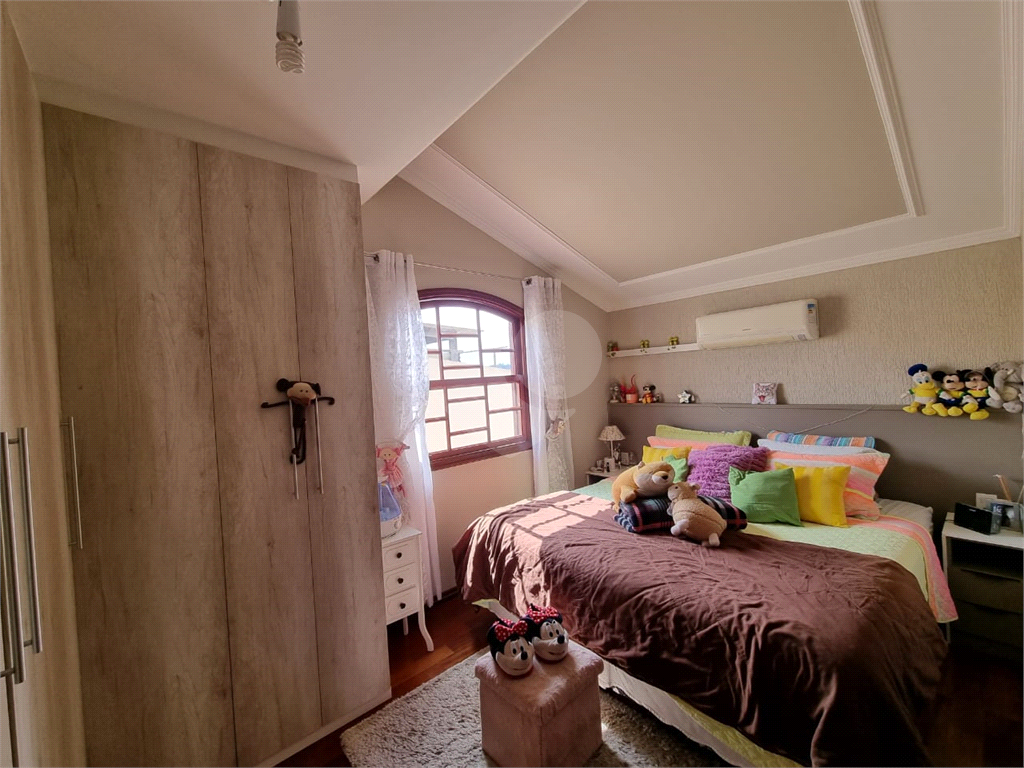 Casa à venda com 3 quartos, 220m² - Foto 19